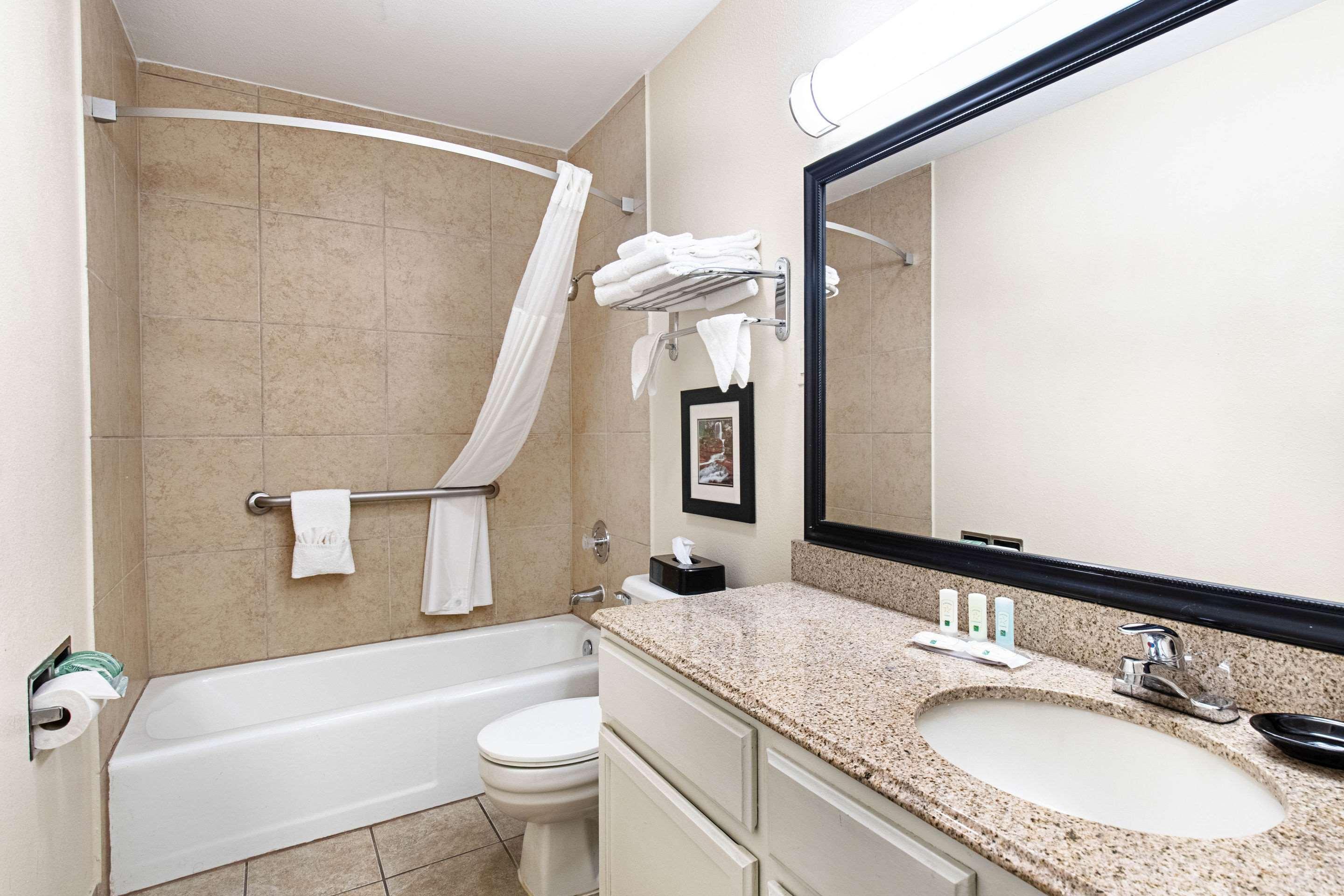 Quality Inn Near Lake Marble Falls Esterno foto