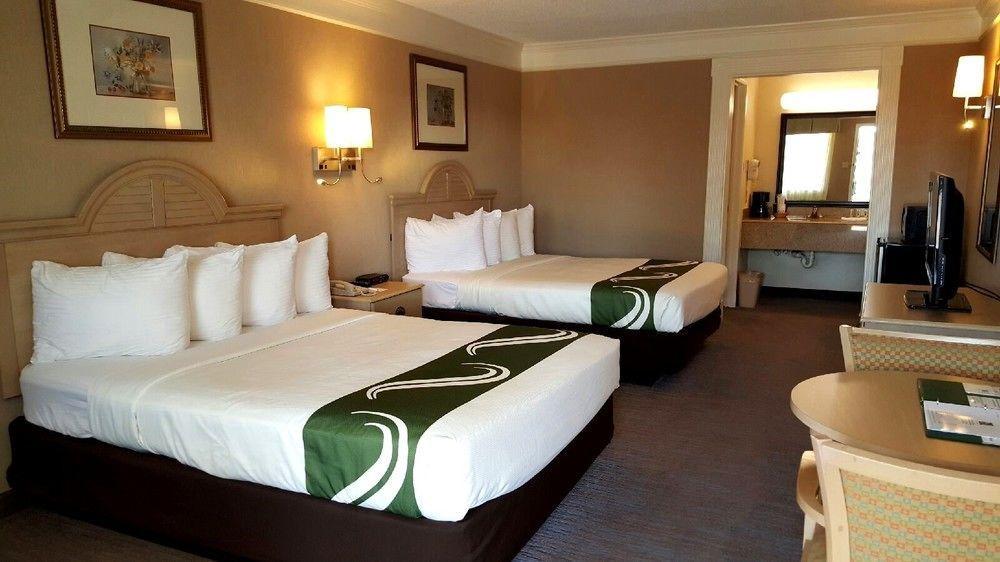 Quality Inn Near Lake Marble Falls Esterno foto